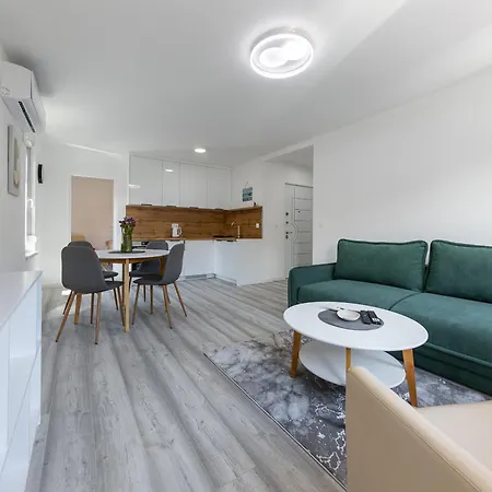 Grey Pearl Old Town With Free Parking